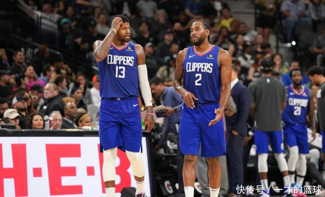 记者：阿德耶米决定明夏离开德甲，曼联、切尔西均有意（名记者：阿德耶米拟于明夏告别德甲，曼联与切尔西均有意引进）