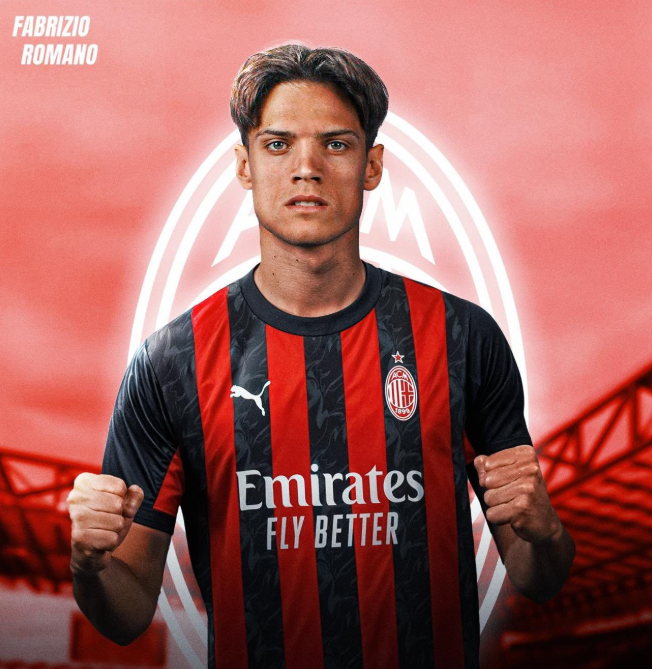 伊尔迪兹：我踢伪9号？大家可以拭目以待；斯帅没给我额外压力（伊尔迪兹谈伪9号：拭目以待，斯帅未给我额外压力）