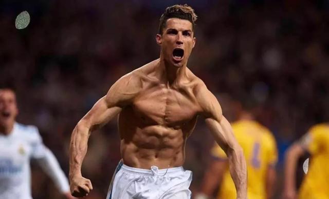 懂球译站 ｜ 英超想卫冕，为何这么难？（懂球译站 ｜ 英超卫冕之路，为何步步维艰？）