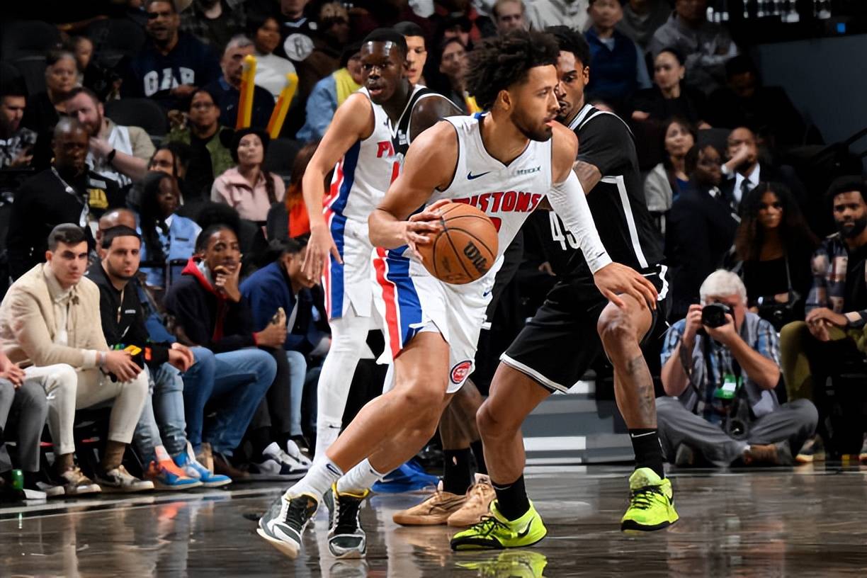 英超首次密集开赛，曼城力争19连胜，热刺迎战4连败“克星”纽卡斯尔（英超进入密集赛程：曼城剑指19连胜，热刺四连败之际再碰“克星”纽卡斯尔）