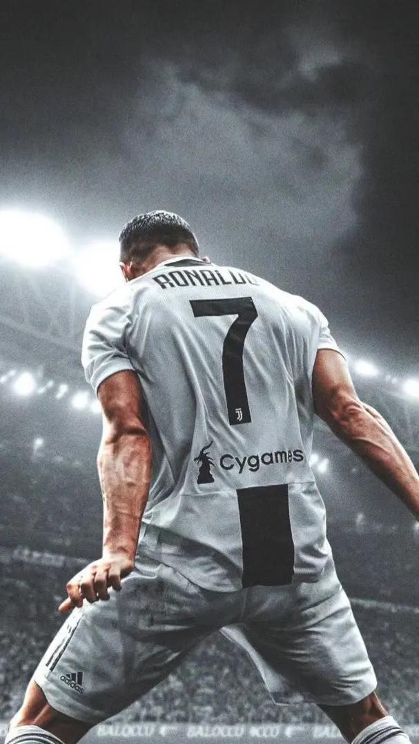 篮球篮网交易传闻不断，管理层保持沉默（篮网交易流言四起，管理层缄默以对）