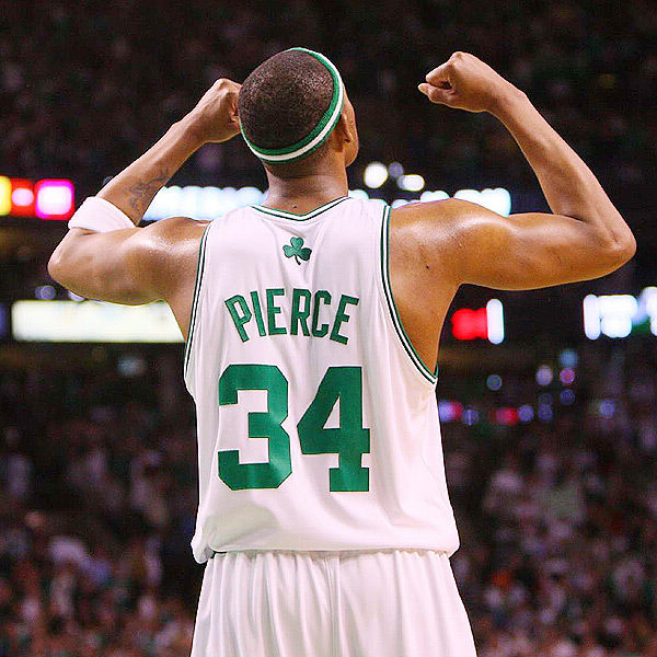 瑞典国家队11月世预赛大名单：伊萨克领衔，哲凯赖什伤缺（瑞典队公布11月世预赛名单：伊萨克压阵，哲凯赖什因伤缺席）